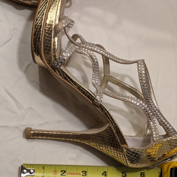 MICHAEL size 8 rhinestone/gold stiletto heels. - Picture 4 of 12